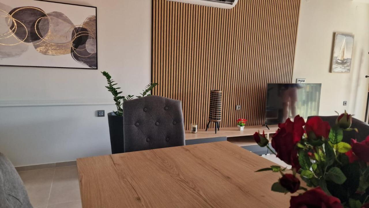 View On Scorpios - Ktena Accomodation 奈德里 外观 照片