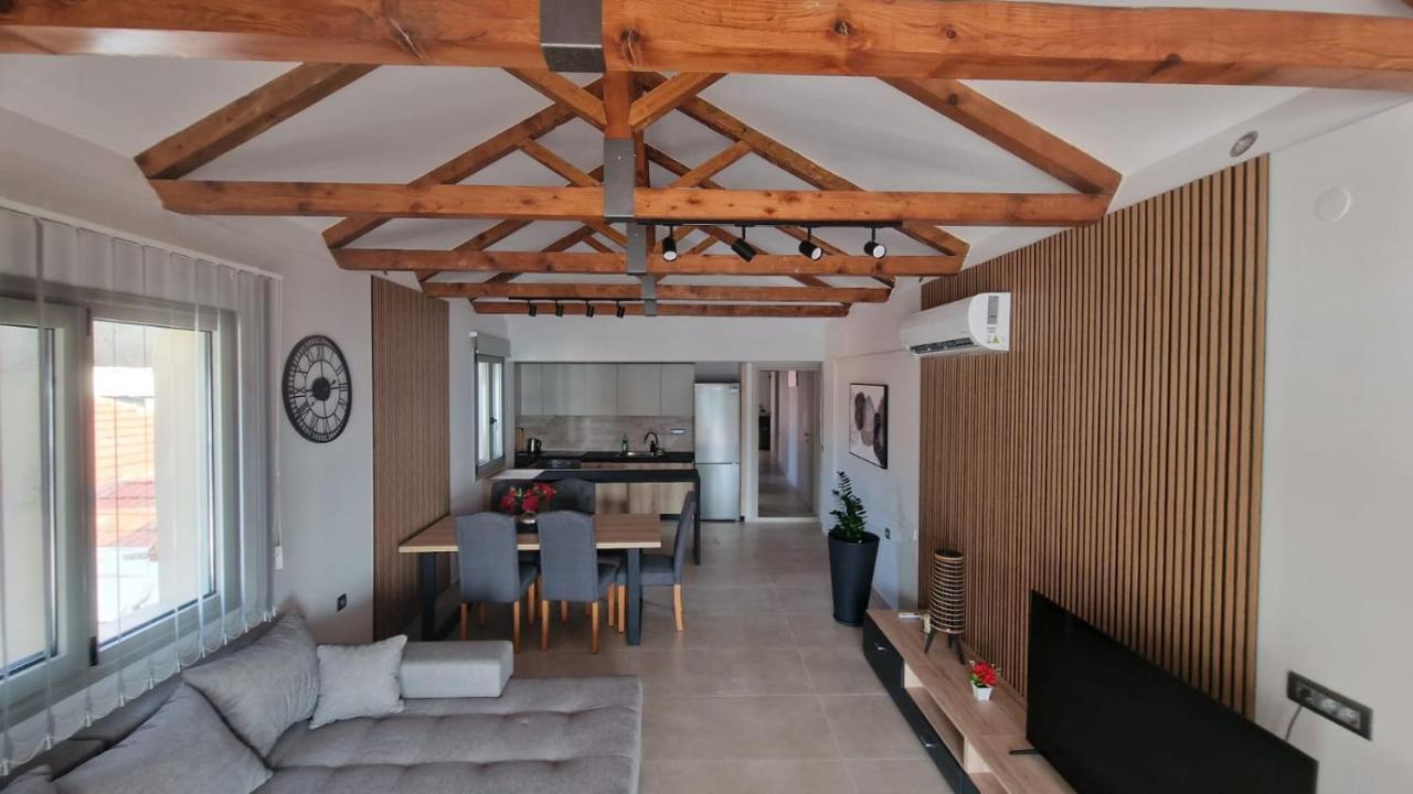 View On Scorpios - Ktena Accomodation 奈德里 外观 照片